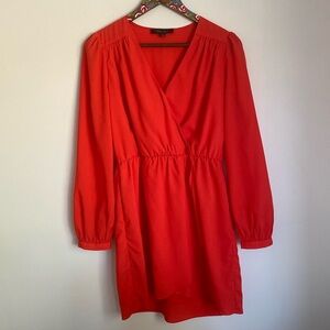 Honey Punch red women’s dress size M elastic waist long sleeve midi.